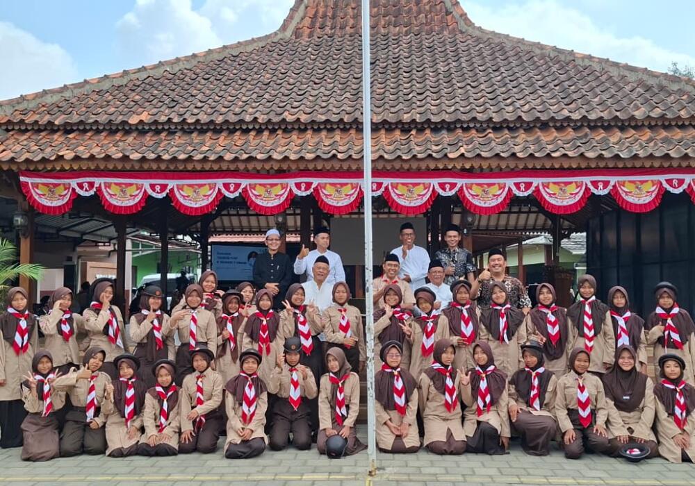 Menjalin Sinergi dan Evaluasi, Tebuireng Pusat Kunjungi Yayasan termasuk SMP Persada