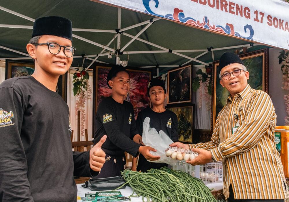siswa-santripreneur-perantara-ikuti-bazar-hari-santri-nasional-di-kemenag-banyumas